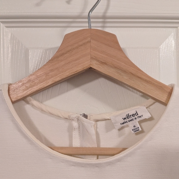 Wilfred white v-neck dress - Picture 2 of 3